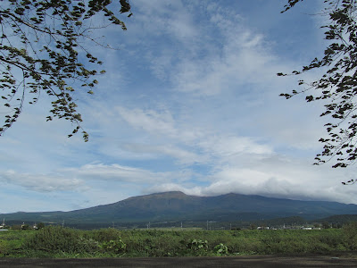 遊佐から見た鳥海山
