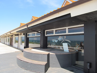 能登千里浜レストハウス建物