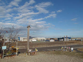 日和山の慰霊碑