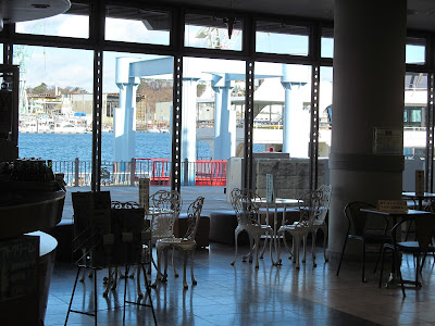 カフェ・ル・ポール店内