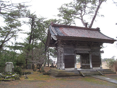蚶満寺山門