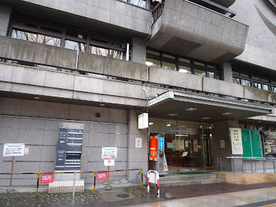 店の外観（入り口）